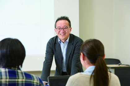日本電子専門学校